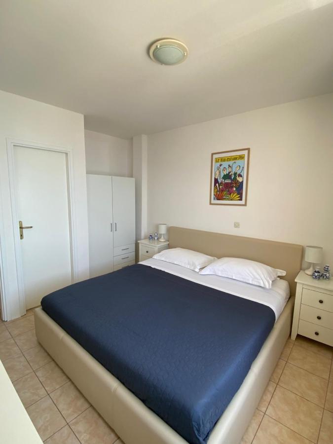 Villa Leo Beach Apartment Подгора Экстерьер фото