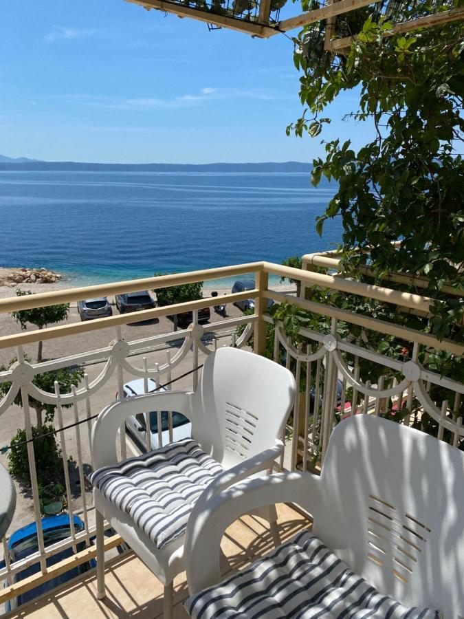 Villa Leo Beach Apartment Подгора Экстерьер фото